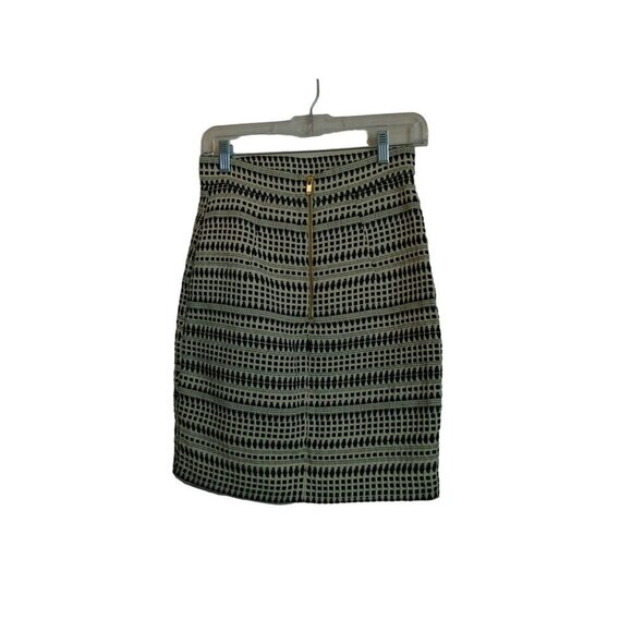 H&M Novelty Print Black White Geo Print Button Detail Mini Skirt Women Sz 6 - Picture 3 of 5